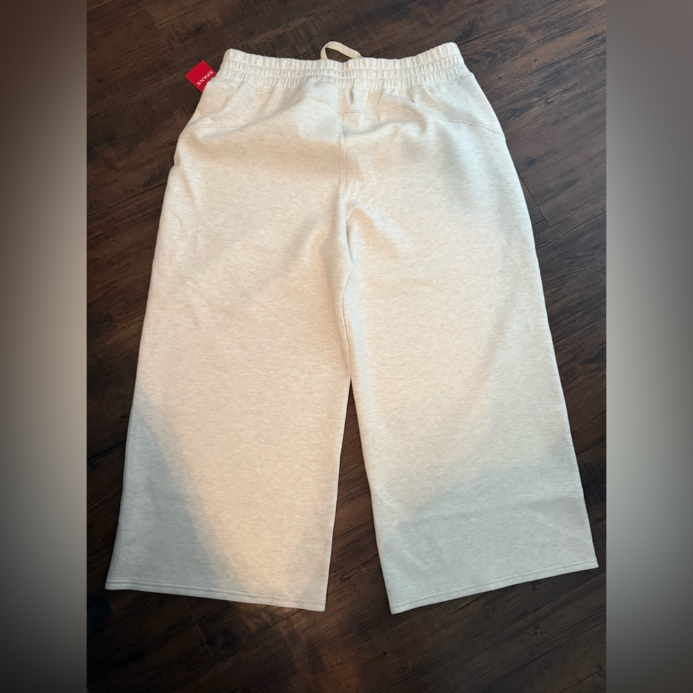 SPANX Air Essentials Cropped Wide Leg Pant in Oatmeal Heather size 2x - Picture 8 of 8
